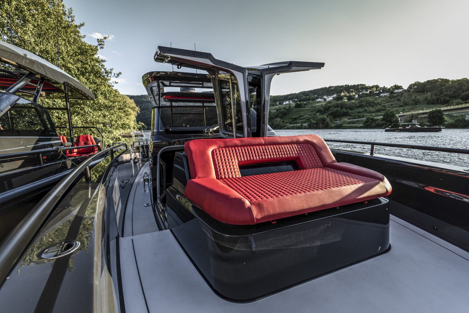 Brabus, Eyachts Australia and New Zealand