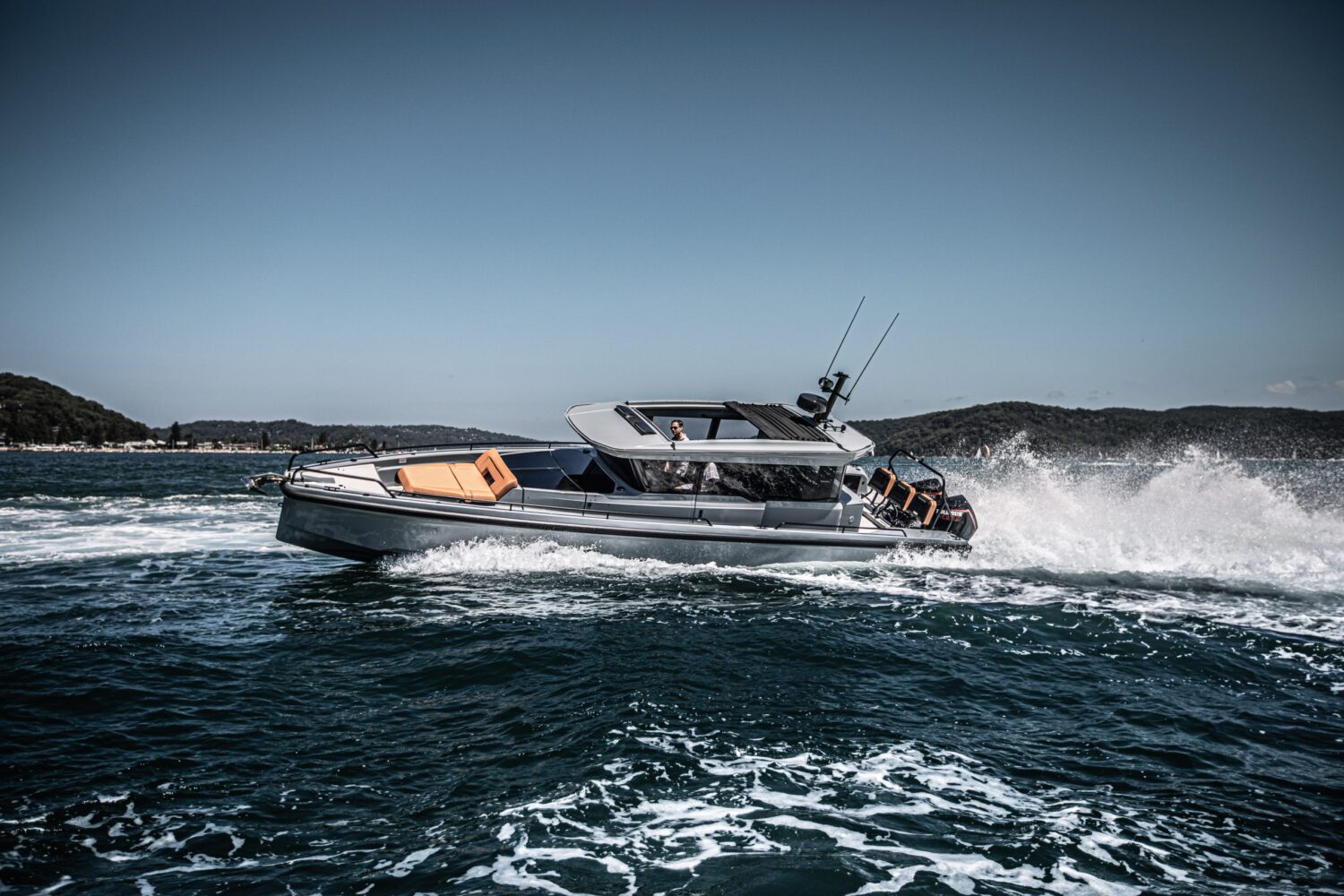 Eyachts BRABUS Shadow 900 XC