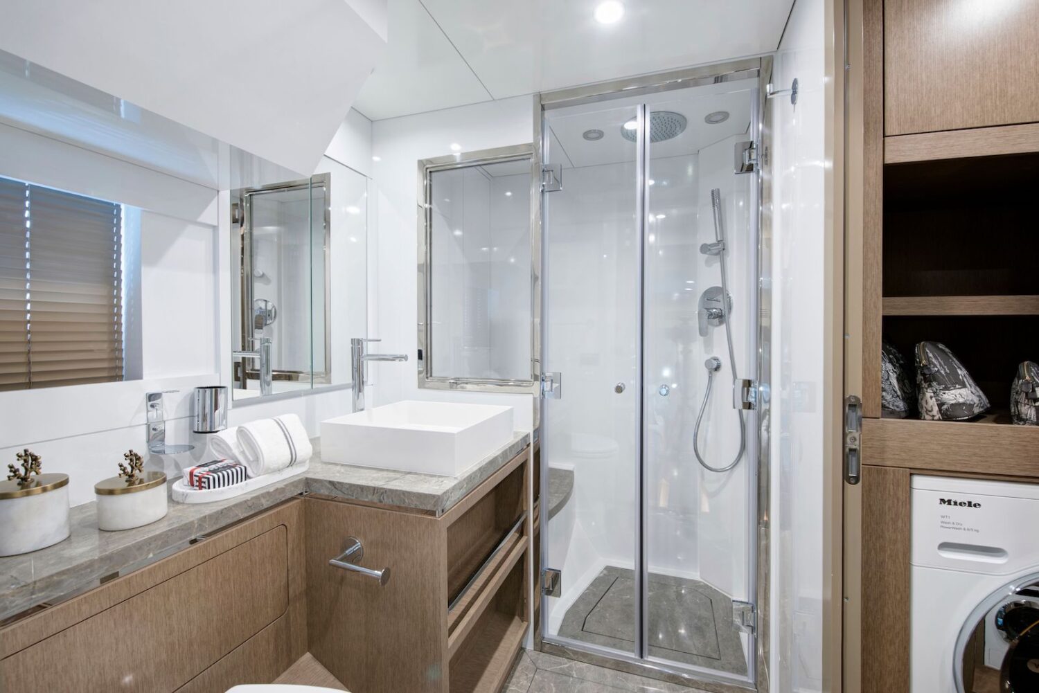 Sirena 68 Australia and New Zealand