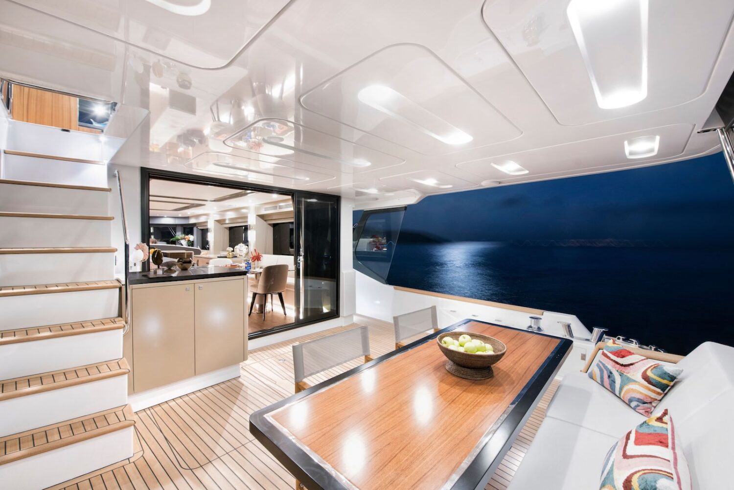 Sirena 68 Flybridge Australia