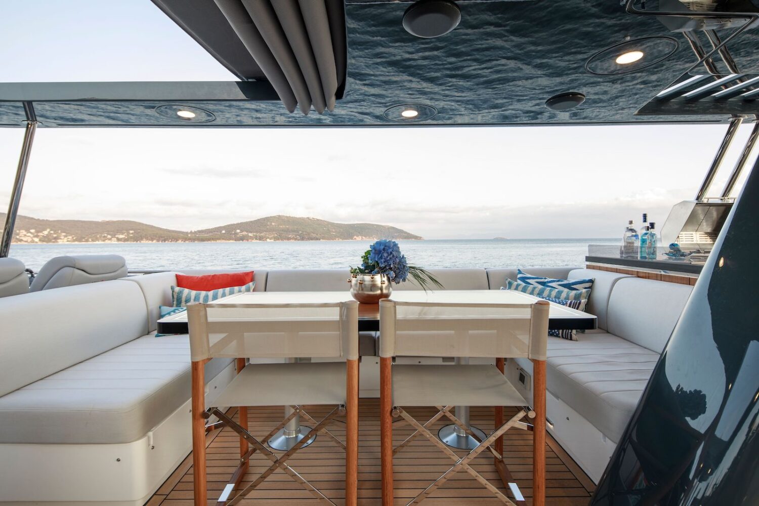 Sirena 68 Flybridge Australia