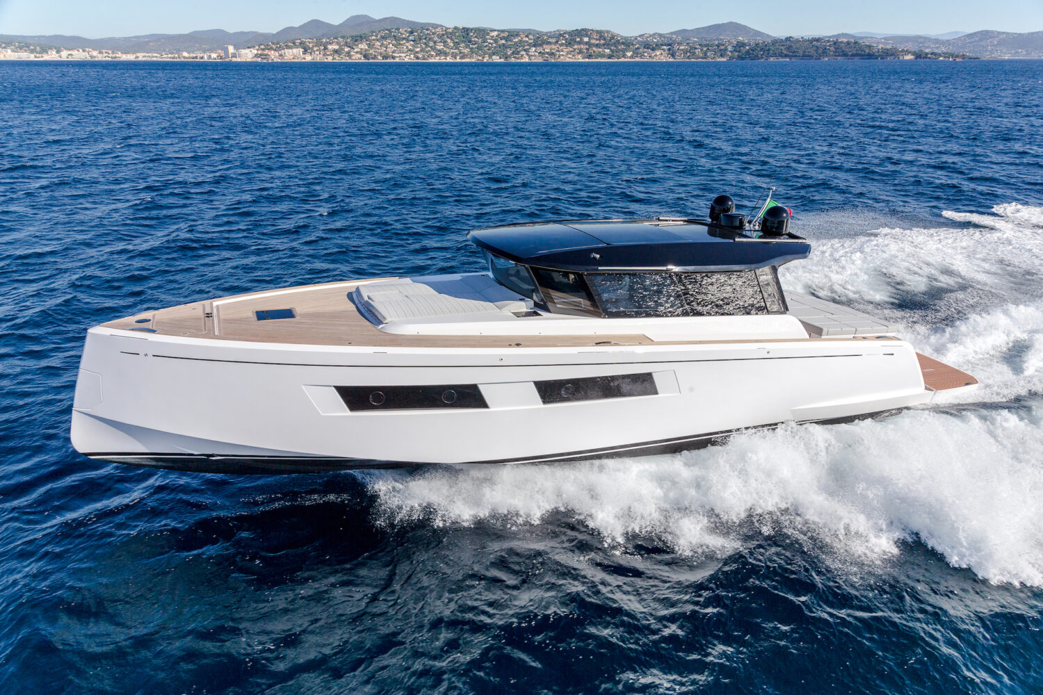 Eyachts Australia Pardo GT52
