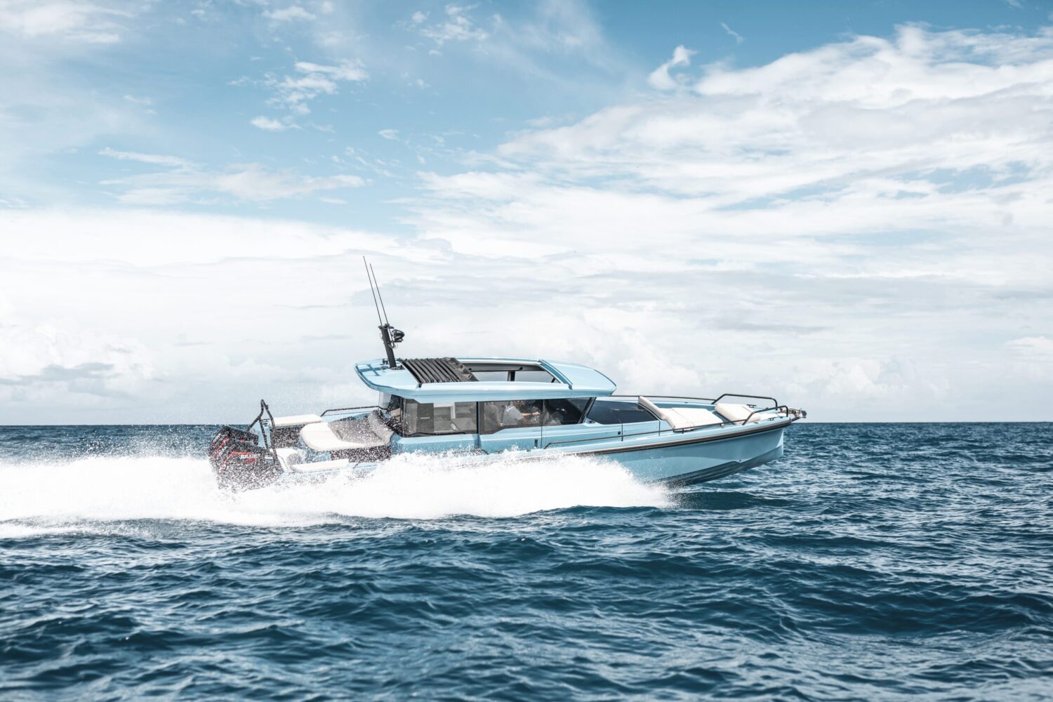 BRABUS Shadow 900 XC Cross Cabin