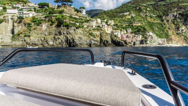 Axopar 37 Sun-Top Mediterrana Edition