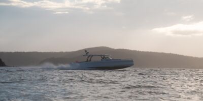 Offshore Performance Boats Axopar 45 Sun Top Speed