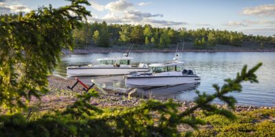 Axopar 29 XC Cross Cabin and 37 XC Cross Cabin