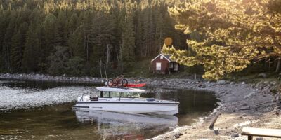 Live your Adventure - Axopar 37 XC Cross Cabin