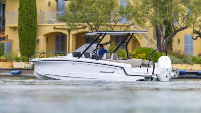 Axopar 25 Cross Top Meditarrana