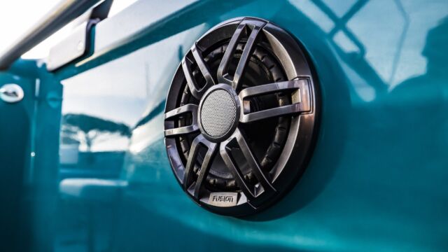 Axopar x Jobe Revolve XXII T-Top