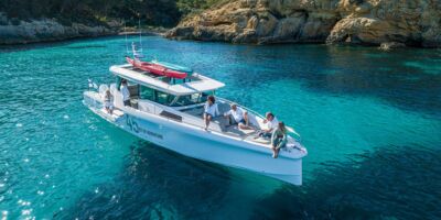 Axopar 45 XC Cross Cabin